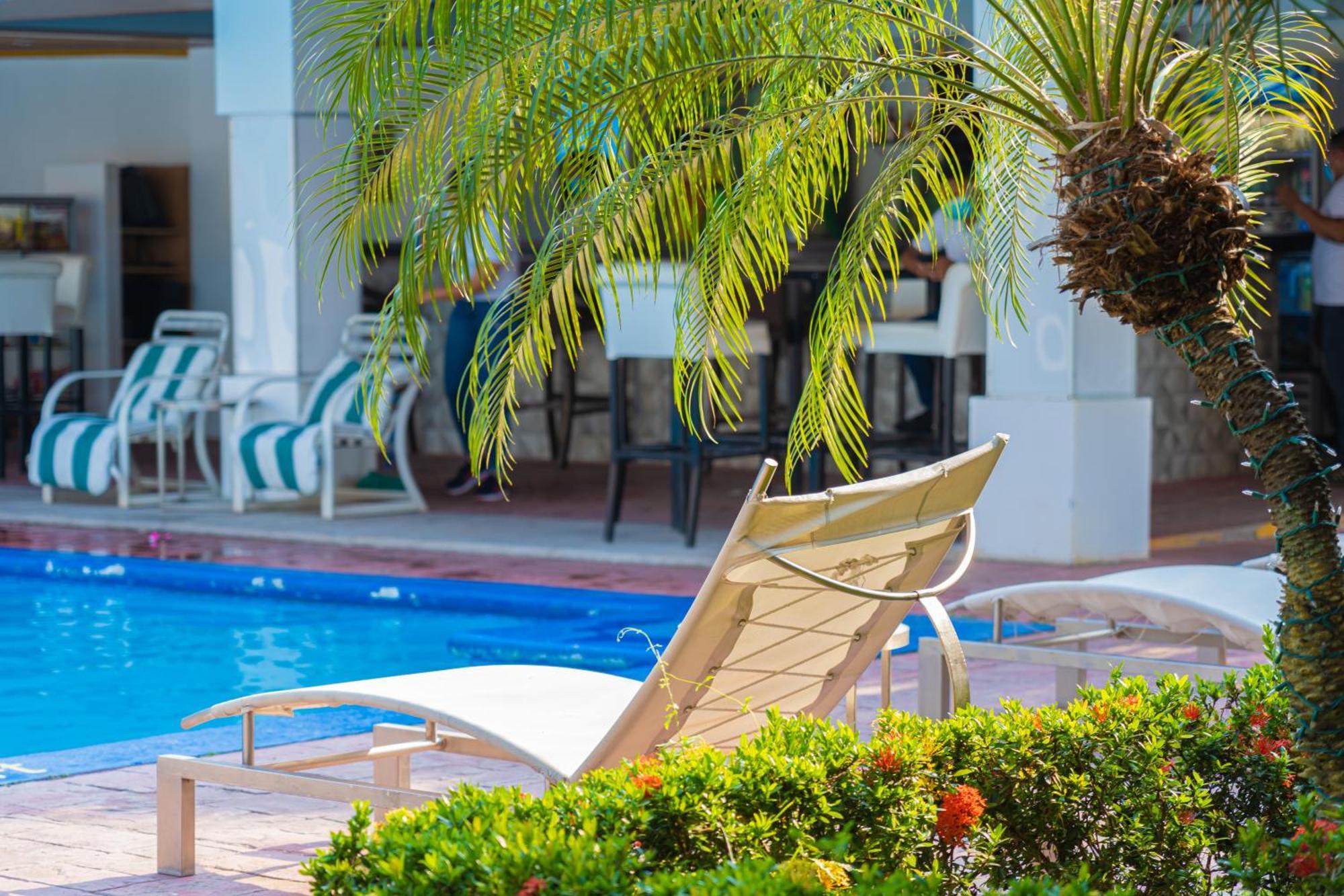 Hotel Las Hamacas Ла Сейба Екстериор снимка
